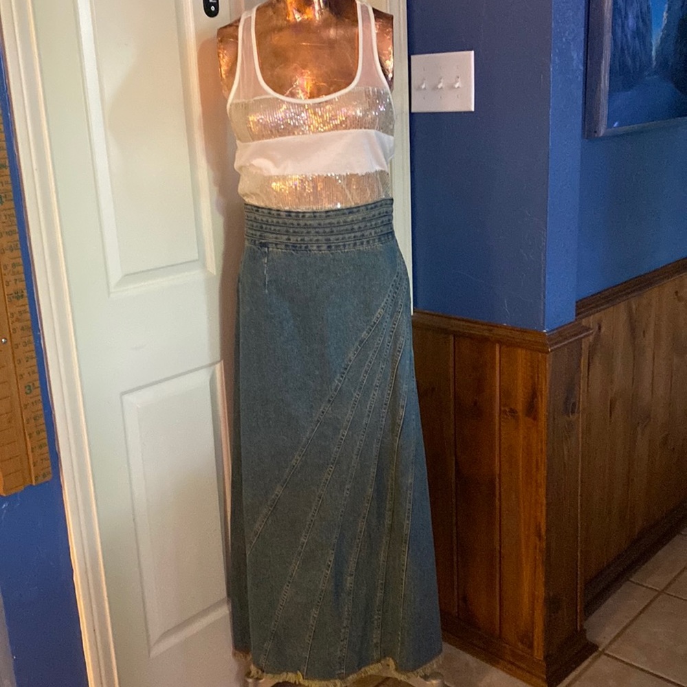 Havre’ Bernard-2-piece maxi denim skirt with matching jacket, size 10